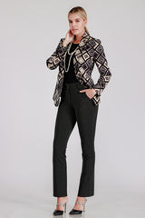 PRINTED CASUAL JACKET WITH BUTTON CLOSURE AND FLAP POCKET