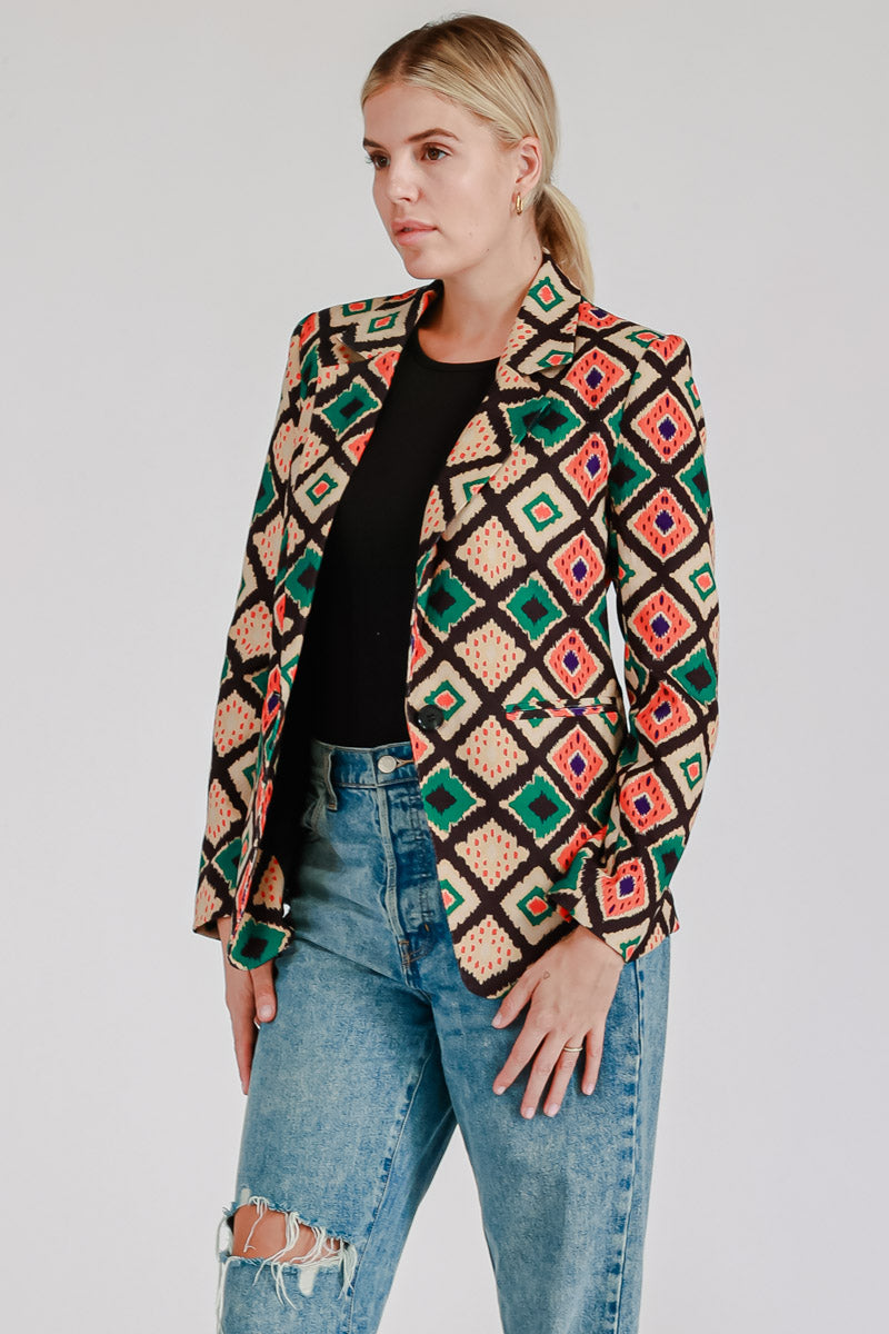 PRINTED CASUAL JACKET WITH BUTTON CLOSURE AND FLAP POCKET